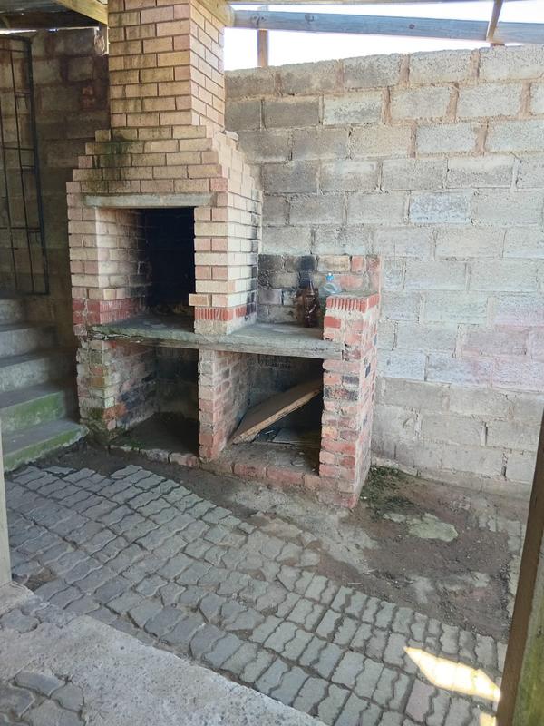 To Let commercial Property for Rent in Grahamstown Eastern Cape